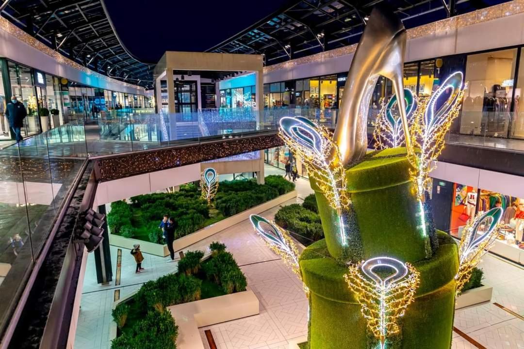 Detente & Jardin By Beds4Wanderlust - Charmant T2 Avec Jardin - Gare Plaisir-Grignon, Versailles 20Km Exterior photo